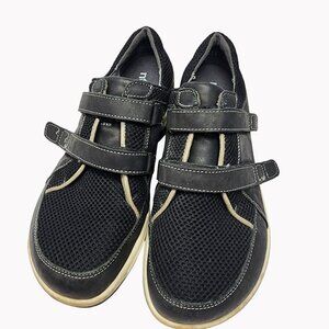 New Feet Medical Footwear Womens Size 9.5 Black Leather Mesh Sneakers